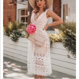 White lace dress - Divine Avenue Australia